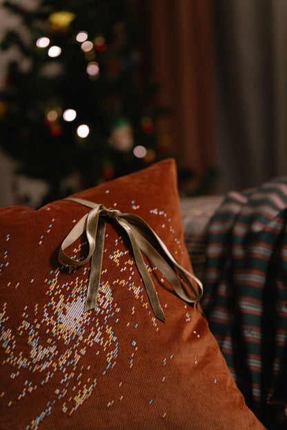 Ribbon Gift Wrapping