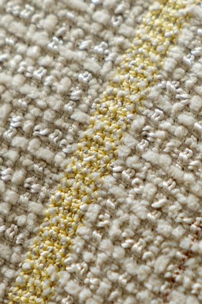 Picnic / Gold & White
