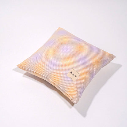Oyster / Yellow & Puple